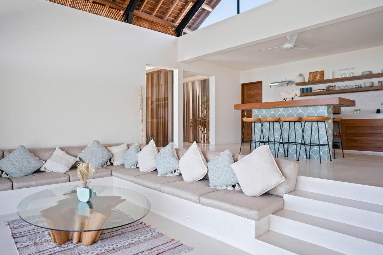Luxury Ocean View Villas With Private Cook And Free Gym Membership Kuta  Экстерьер фото